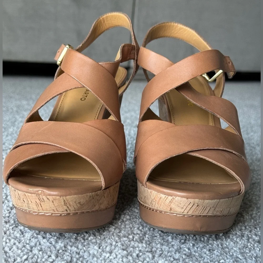 Franco Sarto cork wedge sandal size 11. Cognac, leather upper. - Picture 7 of 9